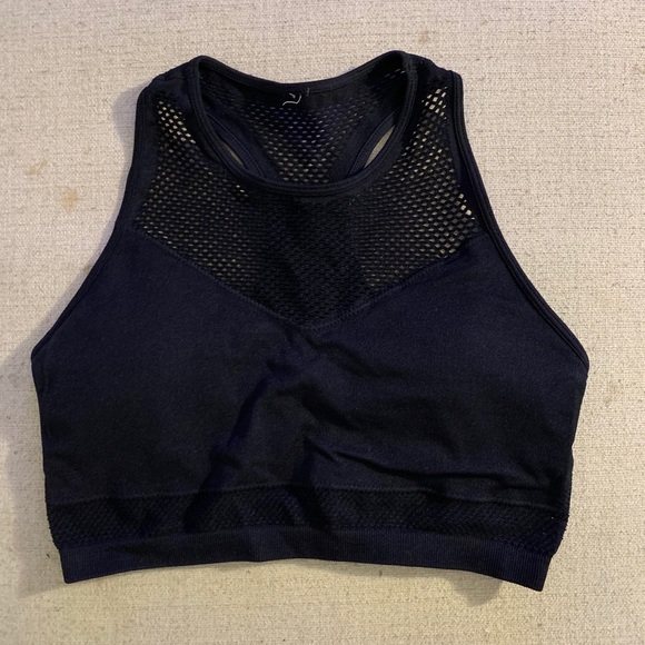 Two piece Fabletics workout top and sports bra - Picture 7 of 9
